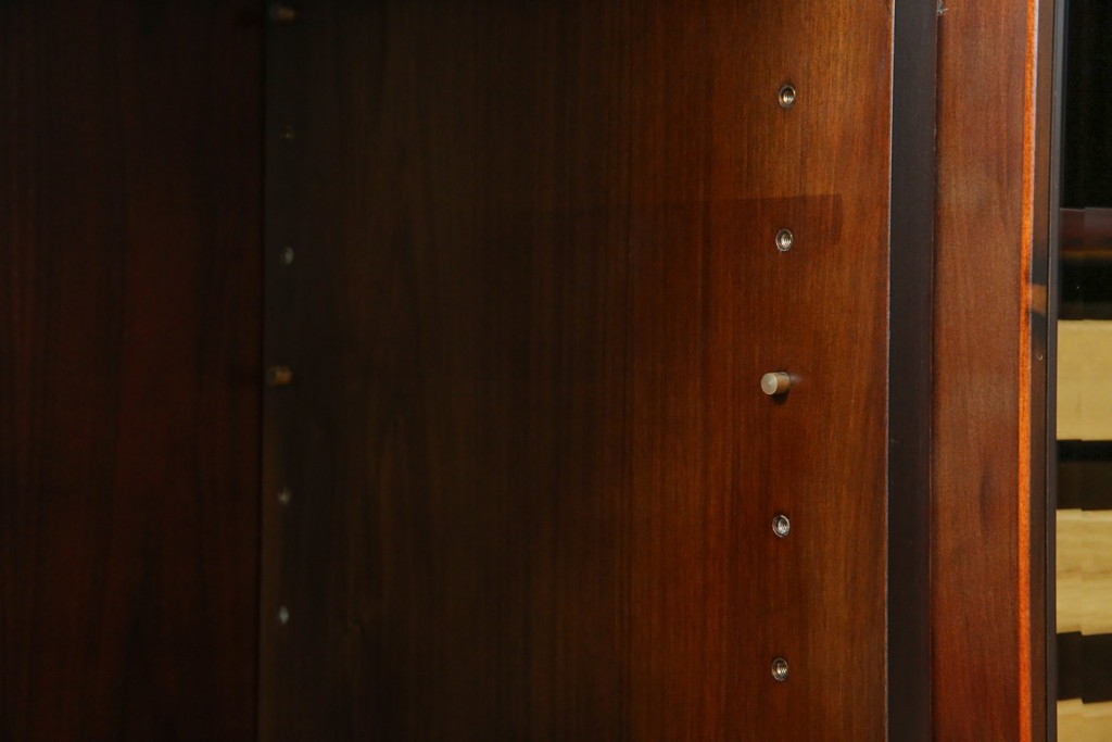 和製ヴィンテージ　オールドカリモク　角の取れたミッドセンチュリーデザインが目を引くモダンサイドボード　(R-085487)