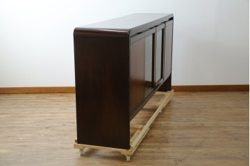 和製ヴィンテージ　オールドカリモク　角の取れたミッドセンチュリーデザインが目を引くモダンサイドボード　(R-085487)