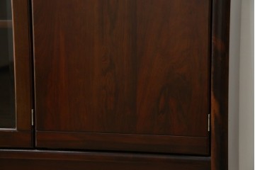 和製ヴィンテージ　オールドカリモク　角の取れたミッドセンチュリーデザインが目を引くモダンサイドボード　(R-085487)