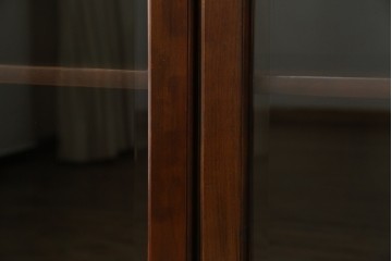 和製ヴィンテージ　オールドカリモク　角の取れたミッドセンチュリーデザインが目を引くモダンサイドボード　(R-085487)