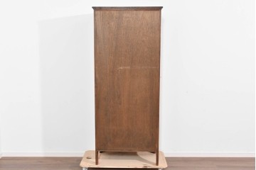 イギリスヴィンテージ　ソリッドオーク材　シンプルで使いやすい上質な作りの縦型キャビネット　(R-085488)