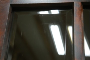 中古　美品　和光　北斗民芸　深みのある木の色合いにガラス扉が美しく映えるブックケース　(R-085490)
