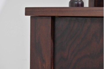 和製ヴィンテージ　ローズウッド材　力強い木目が映える曲げガラスを用いたコーナーキャビネット　(R-085493)