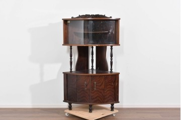 和製ヴィンテージ　ローズウッド材　力強い木目が映える曲げガラスを用いたコーナーキャビネット　(R-085493)