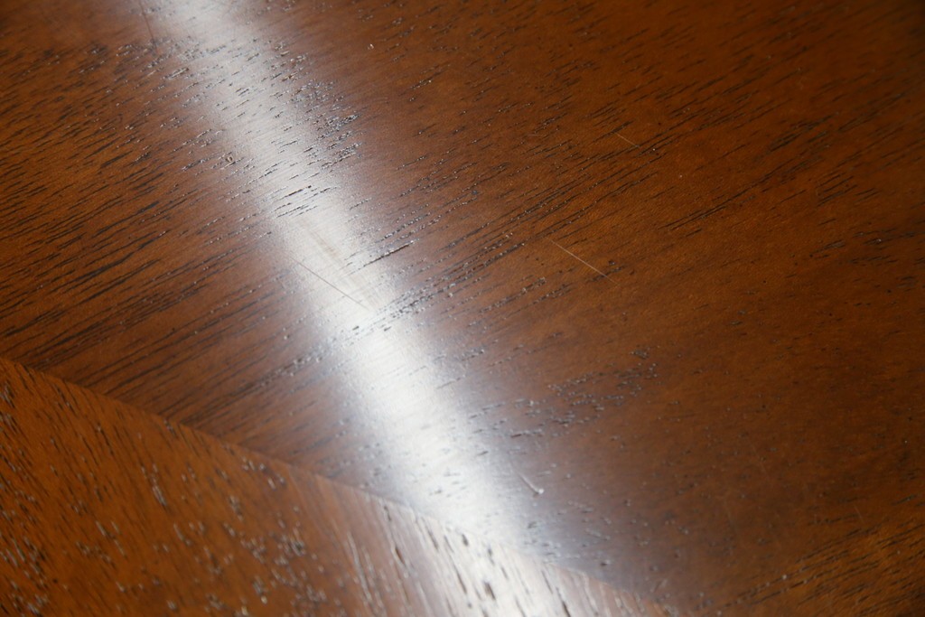 中古　美品　DREXEL HERITAGE(ドレクセルヘリテイジ)　Triune(トライユン)　美しい杢目が映えるドラムテーブル　(R-085498)