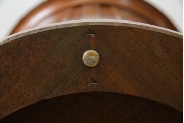 中古　美品　DREXEL HERITAGE(ドレクセルヘリテイジ)　Triune(トライユン)　美しい杢目が映えるドラムテーブル　(R-085498)