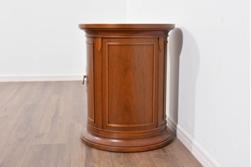 中古　美品　DREXEL HERITAGE(ドレクセルヘリテイジ)　Triune(トライユン)　クラシカルな佇まいと美しい杢目が映えるドラムテーブル　(R-085498)