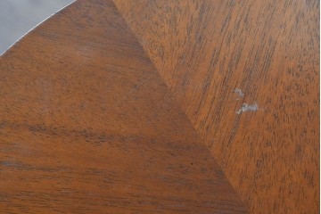 中古　美品　DREXEL HERITAGE(ドレクセルヘリテイジ)　Triune(トライユン)　クラシカルな佇まいと美しい杢目が映えるドラムテーブル　(R-085498)