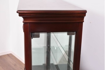中古　美品　東海家具工業(Tokai Kagu)　国産の上質な作り!　端正な木部の気品が漂うキュリオケース　定価約16万円相当　(R-085502)