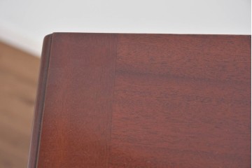 中古　美品　東海家具工業(Tokai Kagu)　国産の上質な作り!　端正な木部の気品が漂うキュリオケース　定価約16万円相当　(R-085502)