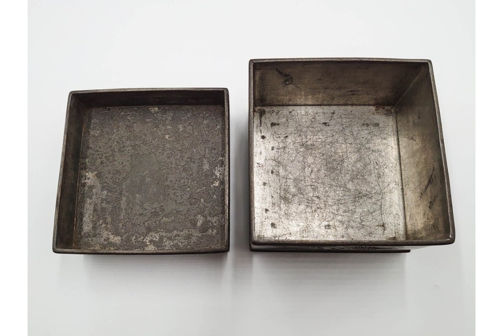 中国製　潮陽・汕頭　二段構造　唐草透かし火屋を備えた点銅(點銅)香炉　(R-085508)