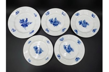 デンマーク製　ROYAL COPENHAGEN(ロイヤルコペンハーゲン)　ブルーフラワー アンギュラーの優美なプレート5枚セット　(R-085511)