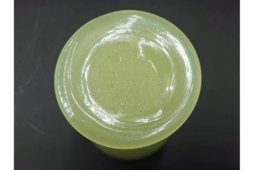 アンティーク　大正〜昭和初期の当時物　ウランガラス・プレスガラス　柔らかな色合いが魅力の氷コップ2点セット　(R-085515)