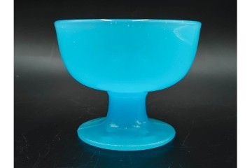 アンティーク　大正〜昭和初期の当時物　ウランガラス・プレスガラス　柔らかな色合いが魅力の氷コップ2点セット　(R-085515)