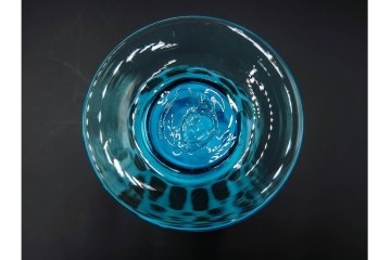 アンティーク　大正～昭和初期の当時物　棗型　乳白水玉が愛らしい青脚の氷コップ　(R-085523)