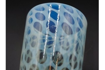 アンティーク　大正～昭和初期の当時物　棗型　乳白水玉が愛らしい青脚の氷コップ　(R-085523)