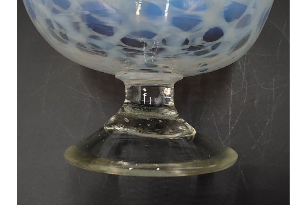 アンティーク　大正～昭和初期の当時物　碗型　乳白水玉に赤縁が可愛らしい氷コップ2客セット　(R-085525)