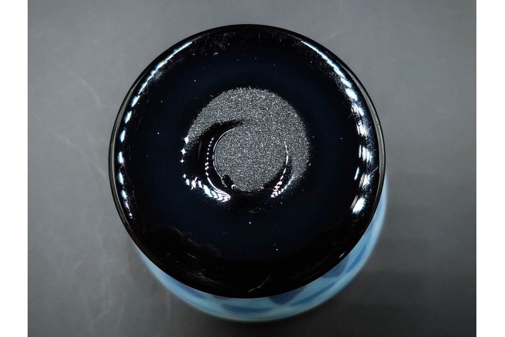 アンティーク　大正～昭和初期の当時物　碗型　乳白に鱗文が愛らしい氷コップ2客セット　(R-085526)