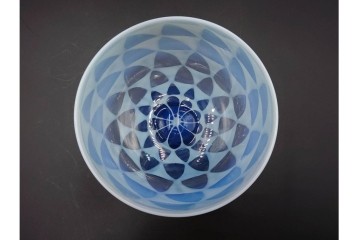 アンティーク　大正～昭和初期の当時物　碗型　乳白に鱗文が愛らしい氷コップ2客セット　(R-085526)