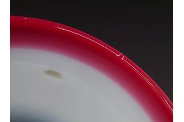 大正〜昭和初期　ウランガラス　ラッパ型　乳白ぼかし・赤縁　三色の表情が美しい氷コップ2客セット　(R-085527)