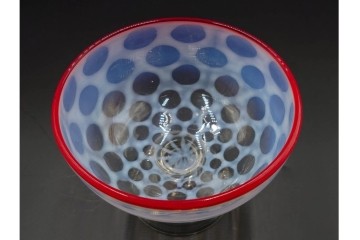 アンティーク　大正～昭和初期の当時物　碗型　乳白水玉に赤縁が映える氷コップ3客セット　(R-085528)