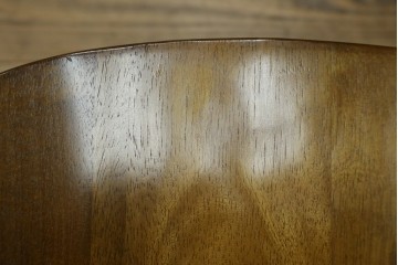 中古　飛騨産業　キツツキ　穂高シリーズ　クラシカルなウィンザーチェア4脚セット　現行定価(4脚合計)約26万円　(R-085530)
