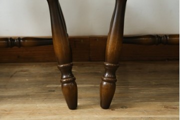 中古　飛騨産業　キツツキ　穂高シリーズ　クラシカルなウィンザーチェア4脚セット　現行定価(4脚合計)約26万円　(R-085530)
