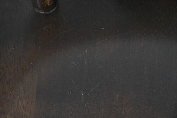 中古　飛騨産業　キツツキ　穂高シリーズ　クラシカルな魅力あふれるウィンザーチェア4脚セット　現行定価約26万円　(R-085530)