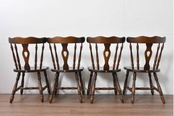 中古　飛騨産業　キツツキ　穂高シリーズ　クラシカルな魅力あふれるウィンザーチェア4脚セット　現行定価約26万円　(R-085530)