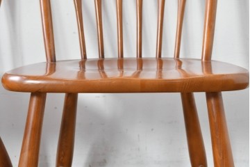 中古　柏木工(KASHIWA)　緩やかな曲線が美しいダイニングチェア4脚セット　(R-085531)