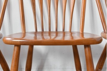 中古　柏木工(KASHIWA)　緩やかな曲線が美しいダイニングチェア4脚セット　(R-085531)