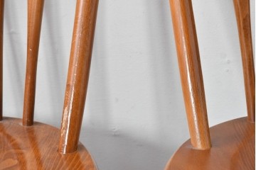 中古　柏木工(KASHIWA)　緩やかな曲線が美しいダイニングチェア4脚セット　(R-085531)