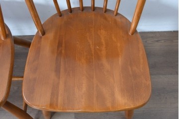 中古　柏木工(KASHIWA)　緩やかな曲線が美しいダイニングチェア4脚セット　(R-085531)