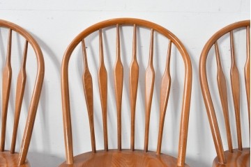 中古　柏木工(KASHIWA)　緩やかな曲線が美しいダイニングチェア4脚セット　(R-085531)