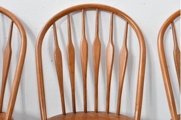 中古　柏木工(KASHIWA)　緩やかな曲線が美しいダイニングチェア4脚セット　(R-085531)