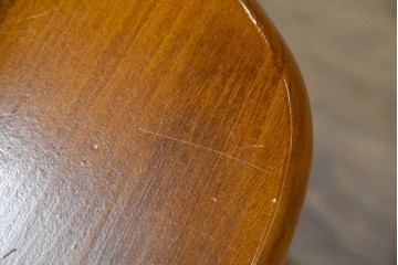 中古　柏木工(KASHIWA)　緩やかな曲線が美しいダイニングチェア4脚セット　(R-085531)