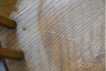 中古　柏木工(KASHIWA)　アーチ状の背と細身のスポークが映えるウィンザースタイルのダイニングチェア2脚セット　(R-085532)