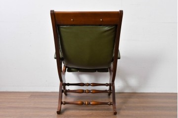 中古　スペイン製　バロッサバレンティ(VARO,S.A. VALENTI)　本革　ボタン留めが上品なアームチェアとオットマン　セット定価約47万円相当　(R-085533)