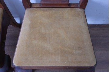 ヴィンテージ　チーク無垢材　花瓶型の優雅な曲線を描くクイーンアンチェア2脚セット　(R-085534)