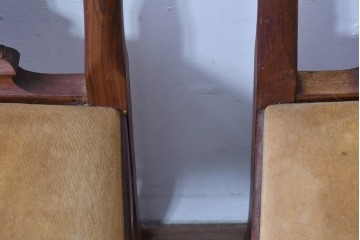 ヴィンテージ　チーク無垢材　花瓶型の優雅な曲線を描くクイーンアンチェア2脚セット　(R-085534)