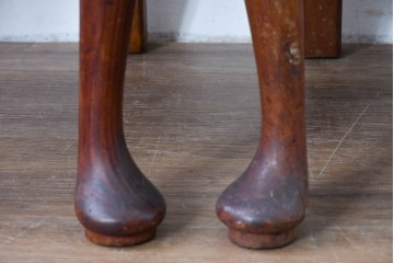 ヴィンテージ　チーク無垢材　花瓶型の優雅な曲線を描くクイーンアンチェア2脚セット　(R-085534)