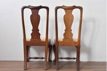 ヴィンテージ　チーク無垢材　花瓶型の優雅な曲線を描くクイーンアンチェア2脚セット　(R-085534)