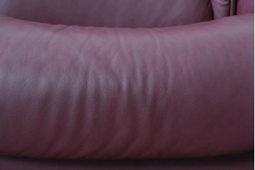 中古　美品　ノルウェー　EKORNES(エコーネス)　Stressless(ストレスレス)　包み込む座り心地の2人掛けソファ　定価約62万円相当　(R-085535)