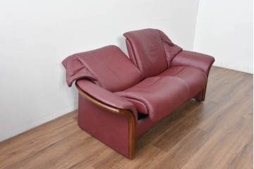 中古　美品　ノルウェー　EKORNES(エコーネス)　Stressless(ストレスレス)　包み込む座り心地の2人掛けソファ　定価約62万円相当　(R-085535)