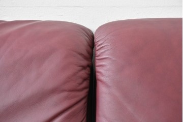 中古　美品　ノルウェー　EKORNES(エコーネス)　Stressless(ストレスレス)　包み込む座り心地の2人掛けソファ　定価約62万円相当　(R-085535)