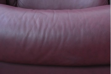 中古　美品　ノルウェー　EKORNES(エコーネス)　Stressless(ストレスレス)　包み込む座り心地の2人掛けソファ　定価約62万円相当　(R-085535)