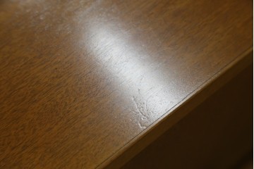 中古　美品　カリモク家具(karimoku)　domani(ドマーニ)　Morganton(モーガントン)　上品な木目が魅力のサイドボード　定価約50万円　(R-085536)