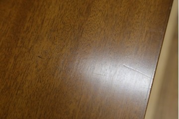 中古　美品　カリモク家具(karimoku)　domani(ドマーニ)　Morganton(モーガントン)　上品な木目が魅力のサイドボード　定価約50万円　(R-085536)