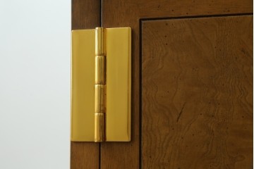 中古　美品　カリモク家具(karimoku)　domani(ドマーニ)　Morganton(モーガントン)　上品な木目が魅力のサイドボード　定価約50万円　(R-085536)