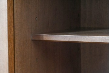 中古　美品　カリモク家具(karimoku)　domani(ドマーニ)　Morganton(モーガントン)　上品な木目が魅力のサイドボード　定価約50万円相当　(R-085536)